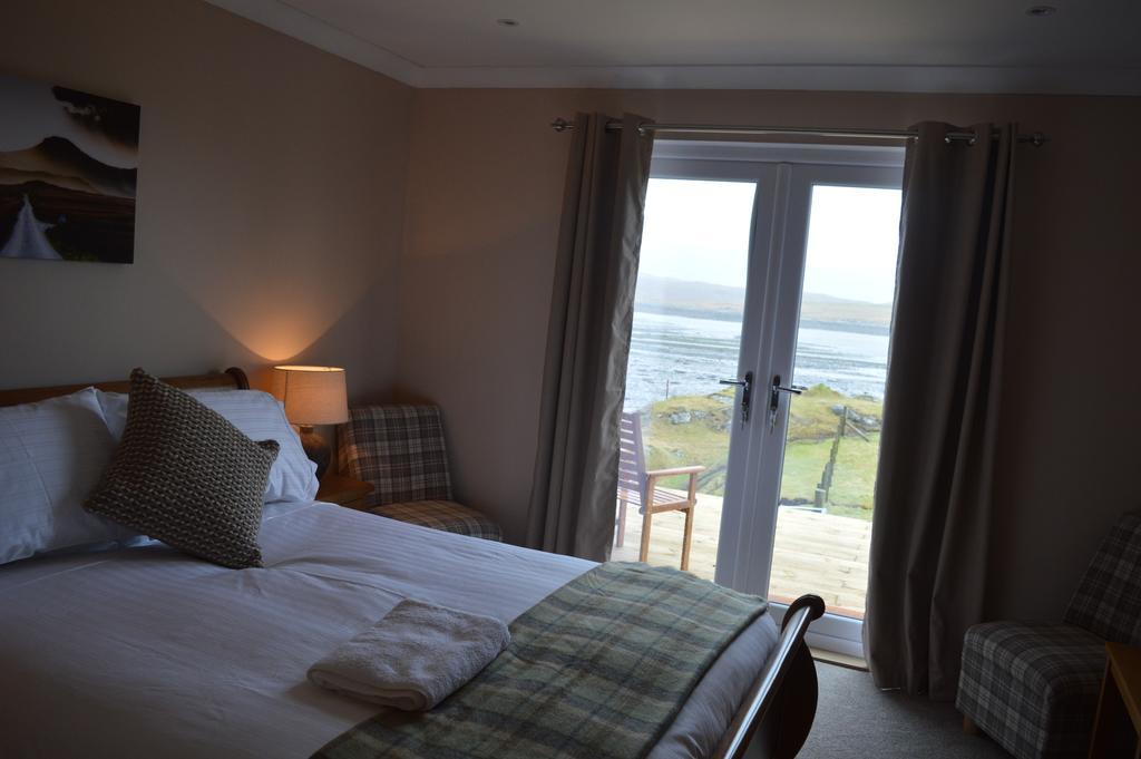 Bed and Breakfast The Tide Dunvegan  Exterior foto